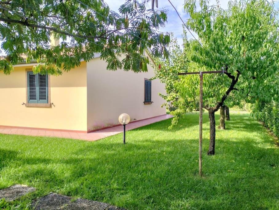 Villetta Rio, Large Private Garden チェチナ エクステリア 写真